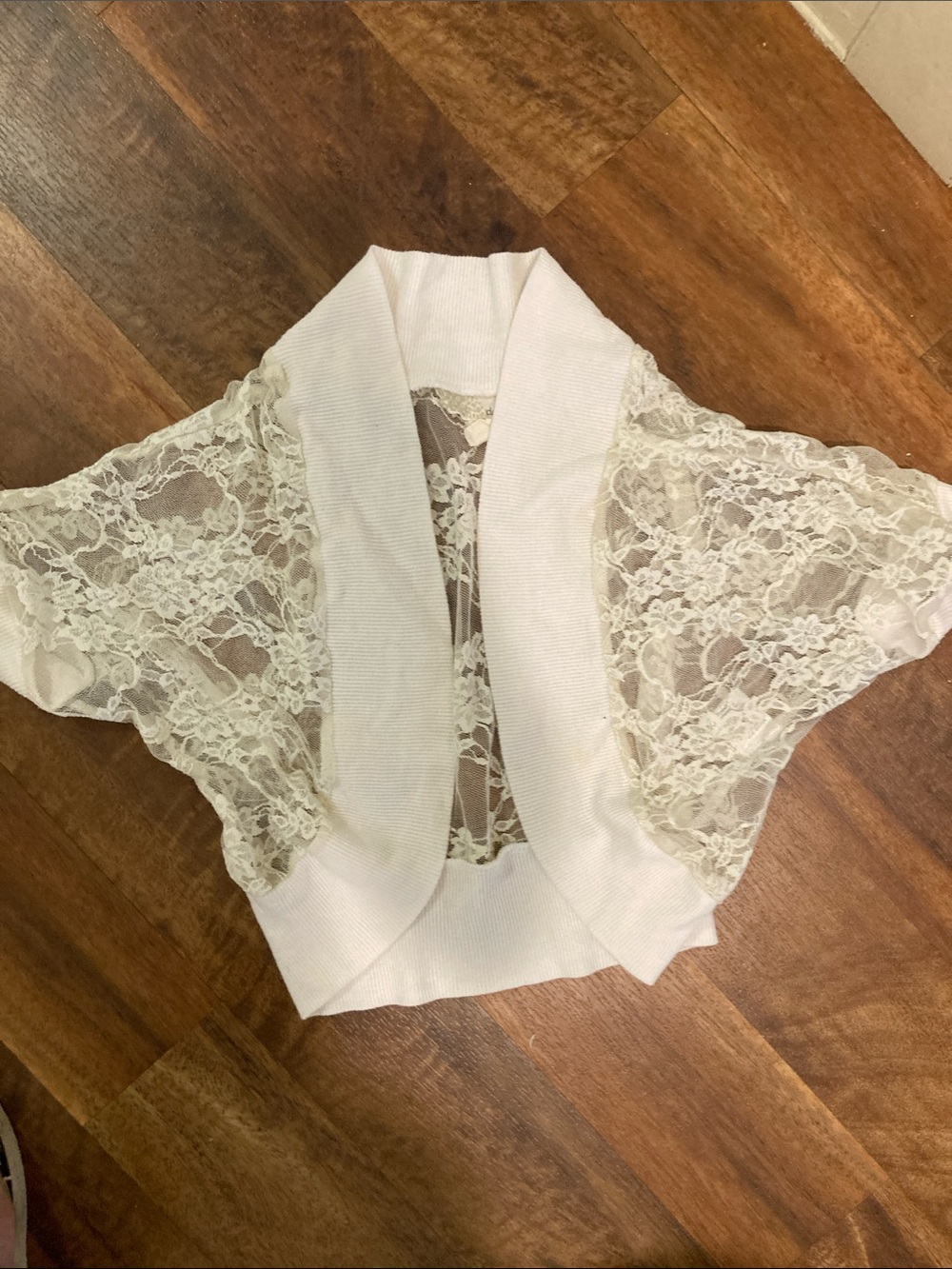 Women's Cream Lace Shrug Cardigan - Elegant Open Front good used cons